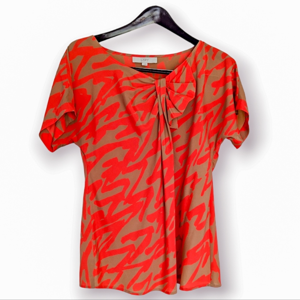 LOFT Abstract Print Pleated Bow Blouse | Medium